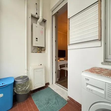 Apartment 5 Minutes' Walk From The Olympic Stadium *