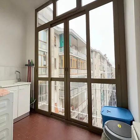5 Minutes' Walk From The Olympic Stadium Apartamento
