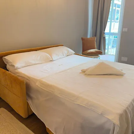 Appartement 5 Minutes' Walk From The Olympic Stadium *